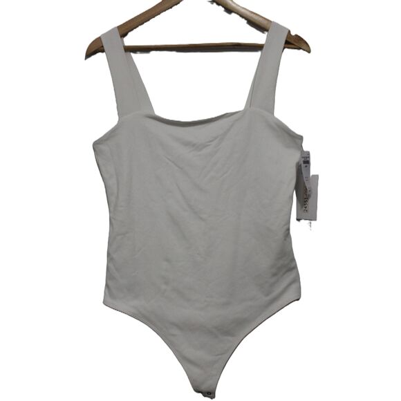 Womens Abercrombie & Fitch Soft AF White Sleeveless Tank Bodysuit Size Large NWT - Picture 1 of 8